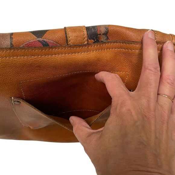 Patricia Nash Vintage Patch leather saddle bag Nepali Coast Hawaii suede inside - Picture 5 of 16